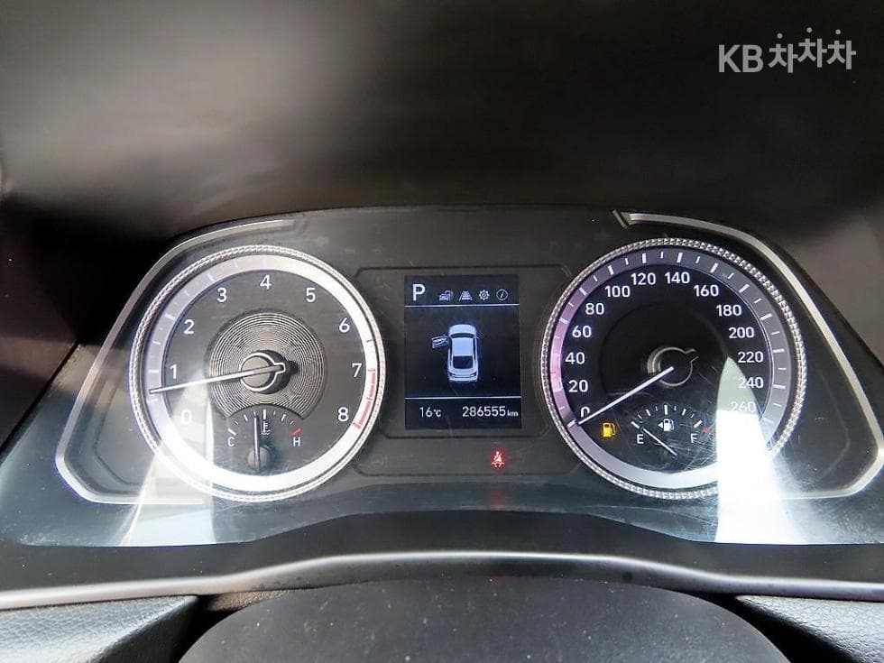 Hyundai Sonata (DN8)2.0 LPG Rental car Smart - 9