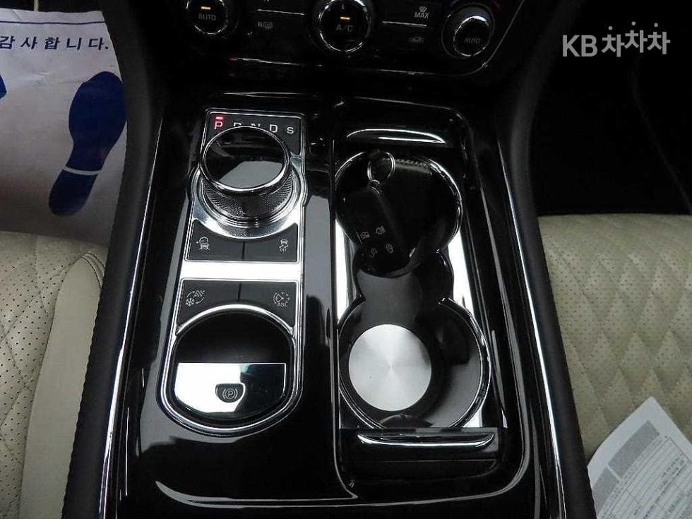 Jaguar All New XJ3.0D Премиум Люкс LWB X351 - 10