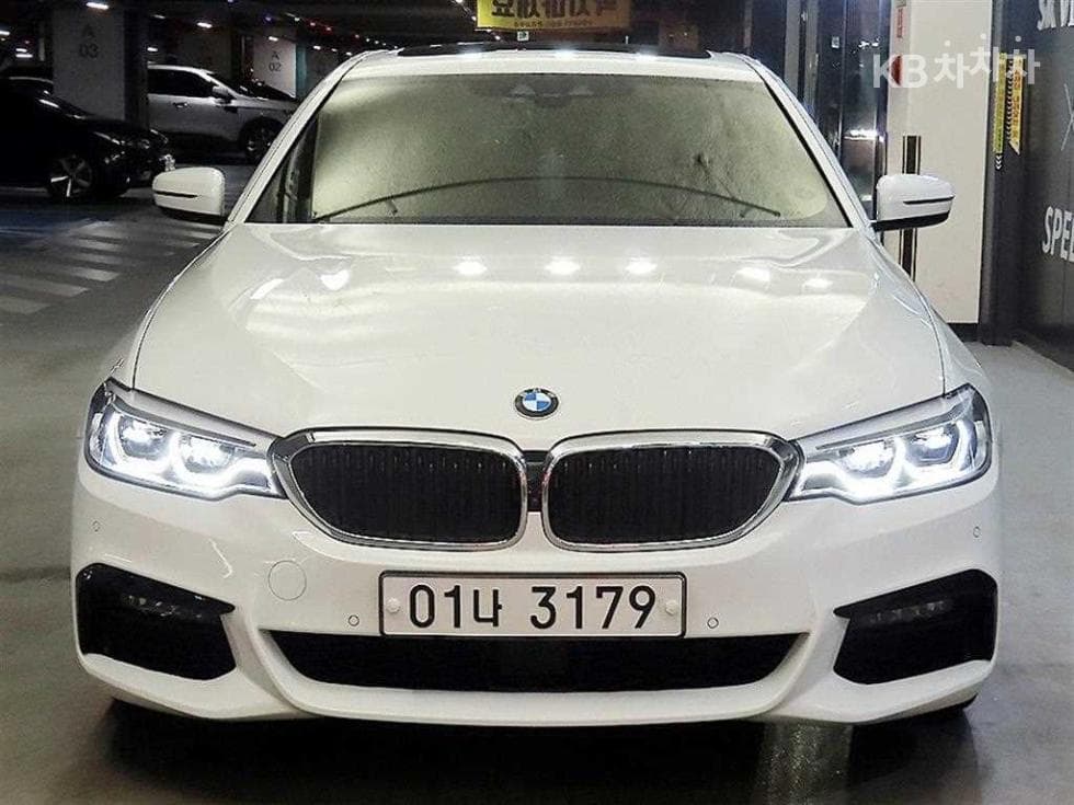 BMW 올New5 Series (G30)530i xDrive M Sport Plus - 2