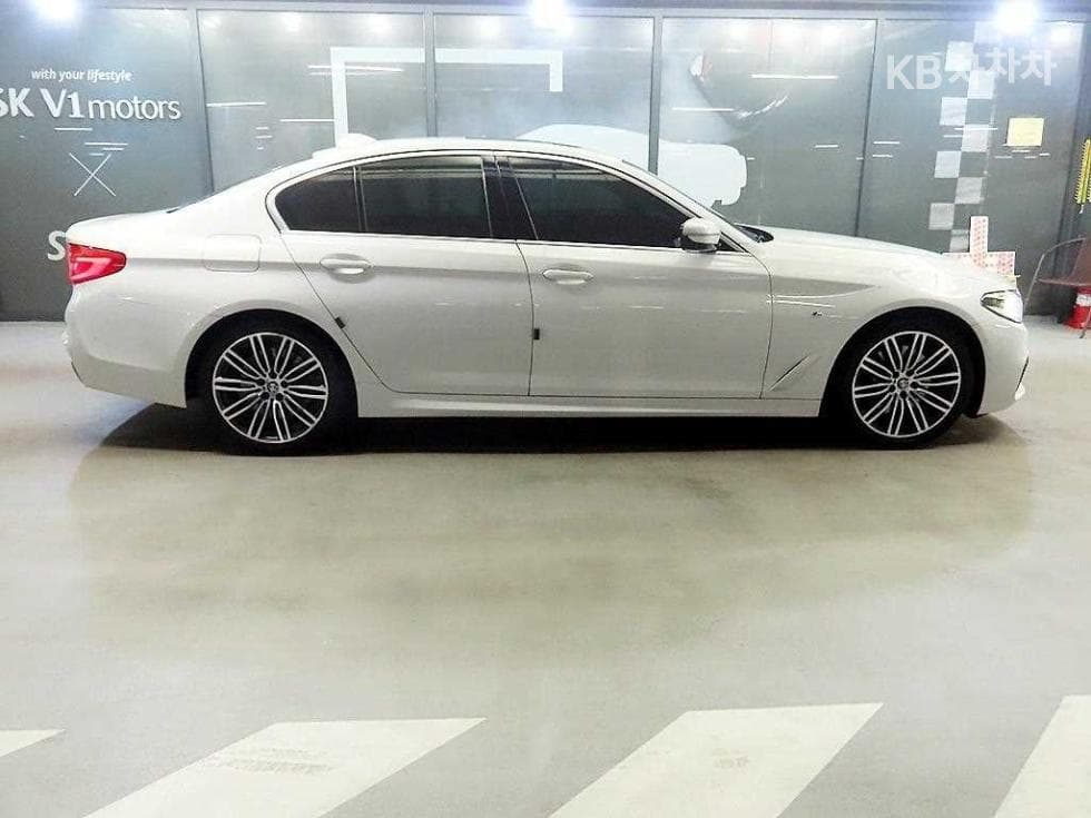 BMW 올New5 Series (G30)530i xDrive M Sport Plus - 3