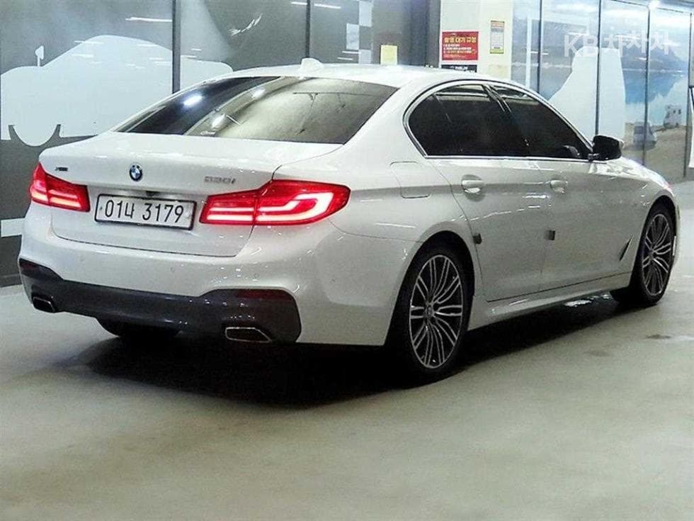 BMW 올New5 Series (G30)530i xDrive M Sport Plus - 4