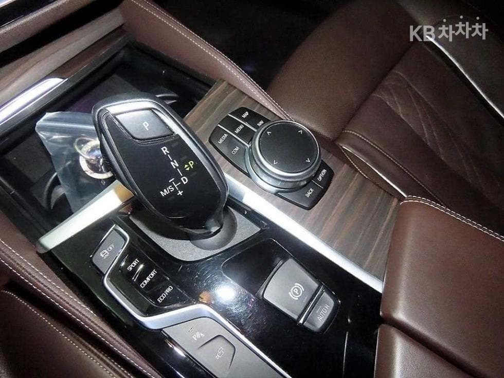 BMW 올New5 Series (G30)530i xDrive M Sport Plus - 12