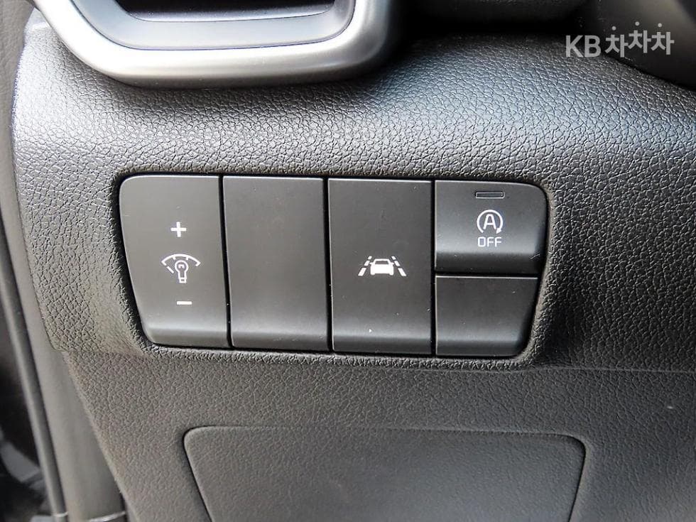 Kia Sportage 더 볼드Smart스트림 D 1.6 Diesel 2WD Prestige - 12