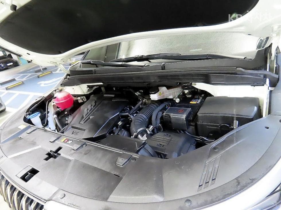 Kia Carnival 4th generationG3.5 GDI 11-seater Prestige - 19