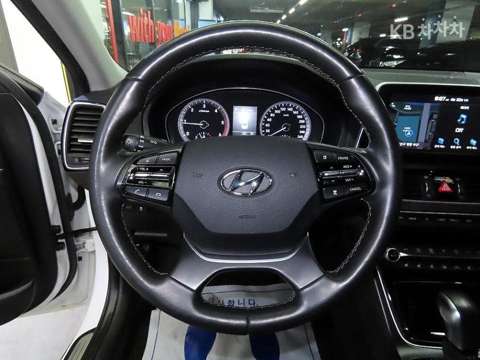 Hyundai Grandeur (Azera)IGDiesel 2.2 Premium Special (special feature/edition) - 8