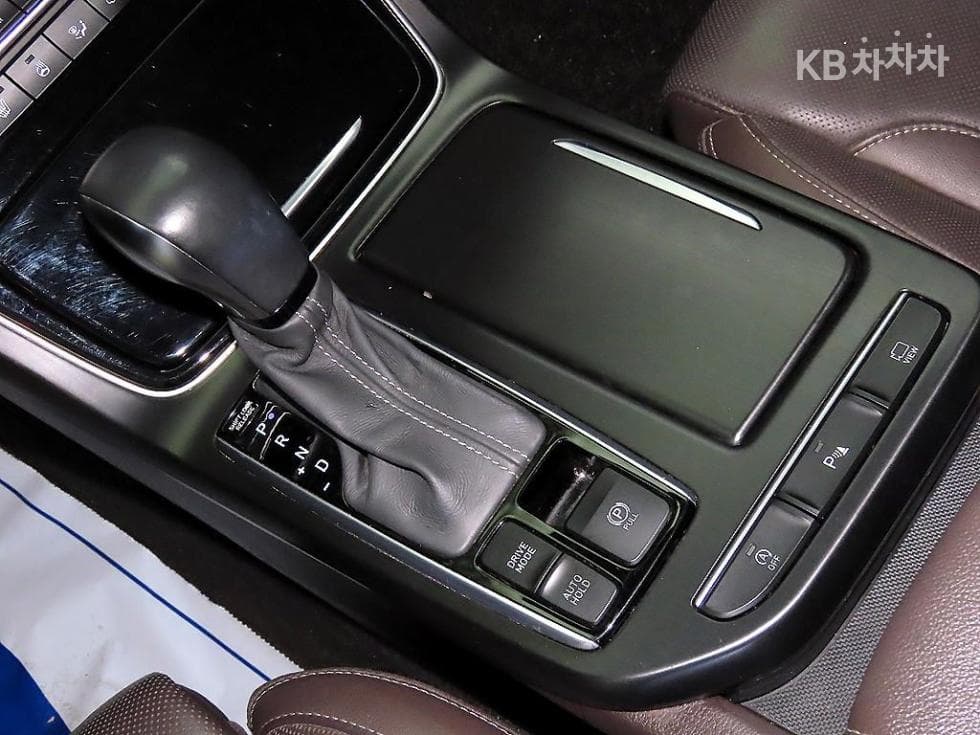 Hyundai Grandeur (Azera)IGDiesel 2.2 Premium Special (special feature/edition) - 12