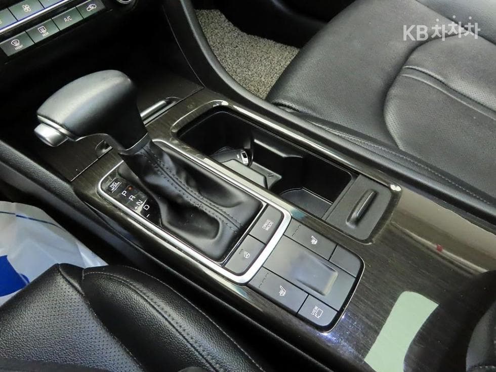 Kia The New (facelift) K5 Second generation2.0 Gasoline Prestige - 10