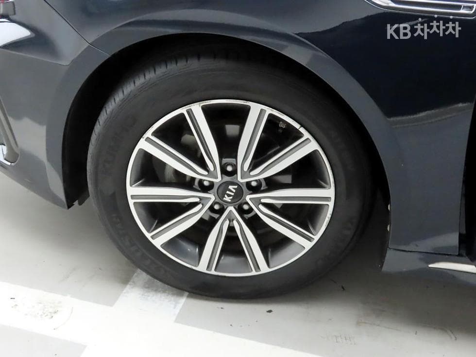 Kia The New (facelift) K5 Second generation2.0 Gasoline Prestige - 19