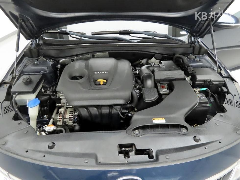 Kia The New (facelift) K5 Second generation2.0 Gasoline Prestige - 20