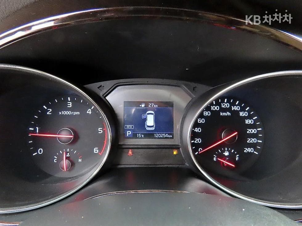 Kia The New (facelift) Carnival7-seater (Limousine) 2.2 Diesel Limousine VIP - 8