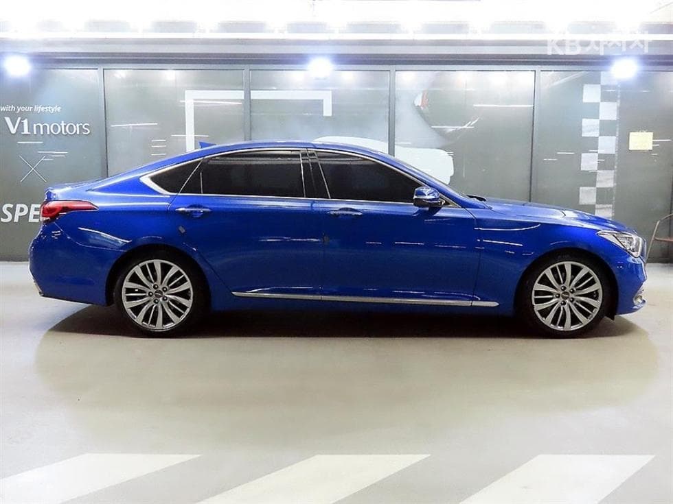 Genesis G803.3 GDI Premium Luxury - 3