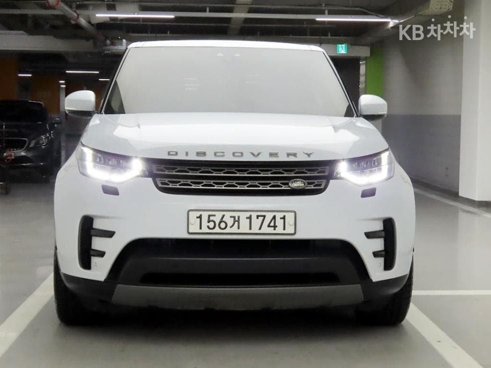 Land Rover 디스커버리5 2.0 SD4 SE - Image 1