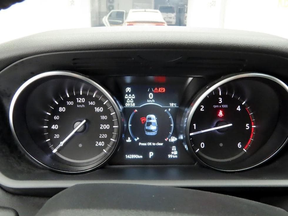 Land Rover 디스커버리52.0 SD4 SE - 6
