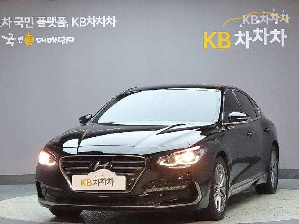 Hyundai Grandeur (Azera)IG 3.0 Exclusive Standard - Image 1