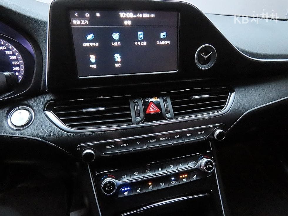 Hyundai Grandeur (Azera)IG3.0 Exclusive Standard - 16