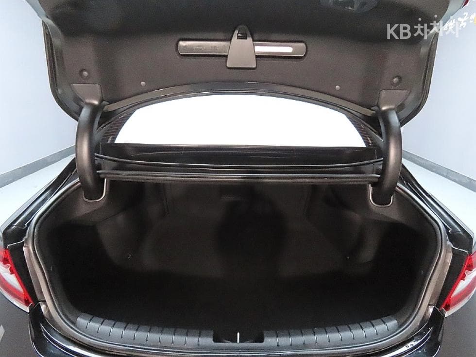 Hyundai Grandeur (Azera)IG3.0 Exclusive Standard - 19