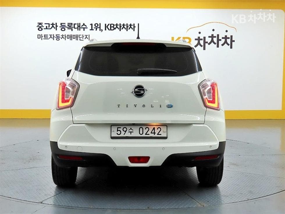 KG Mobility TivoliDiesel LX Standard - 3