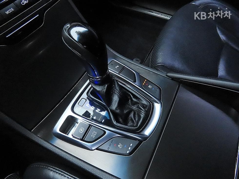Hyundai Grandeur (Azera)HGHG240 Modern 컬렉션 - 9