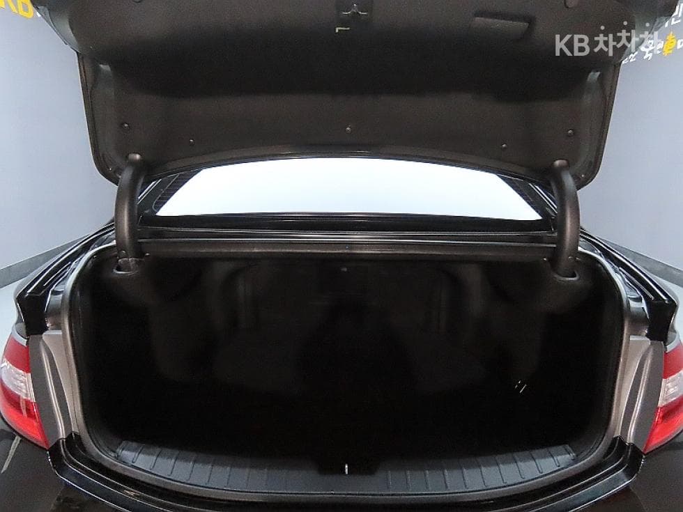 Hyundai Grandeur (Azera)HGHG240 Modern 컬렉션 - 19