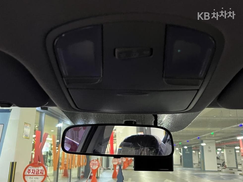 Hyundai Avante (Elantra)AD1.6 GDi Value Plus - 6