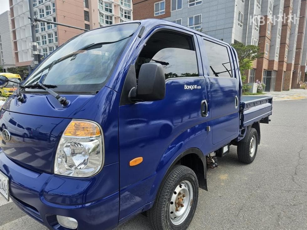 Kia Bongo 3 (light truck) 4WD 장축 Double Cab Limited Limited - Image 1