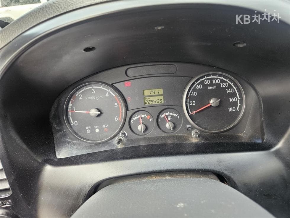 Kia Bongo 3 (light truck)4WD 장축 Double Cab Limited Limited - 9