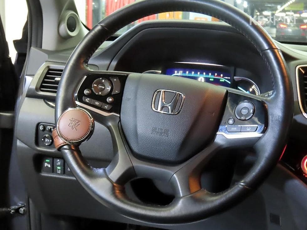 혼다 파일럿(3rd Gen)3.5 V6 4WD Standard - 8