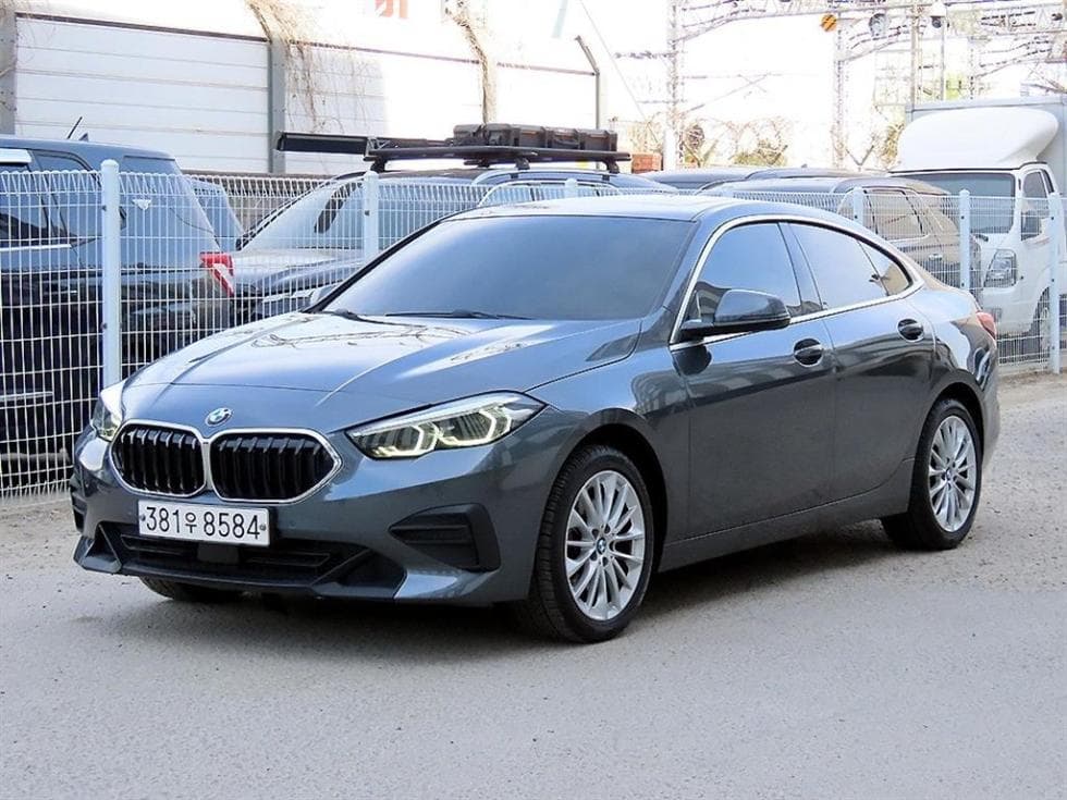 BMW 2시리즈 그란Coupe(F44) 220d Luxury Line - Image 1