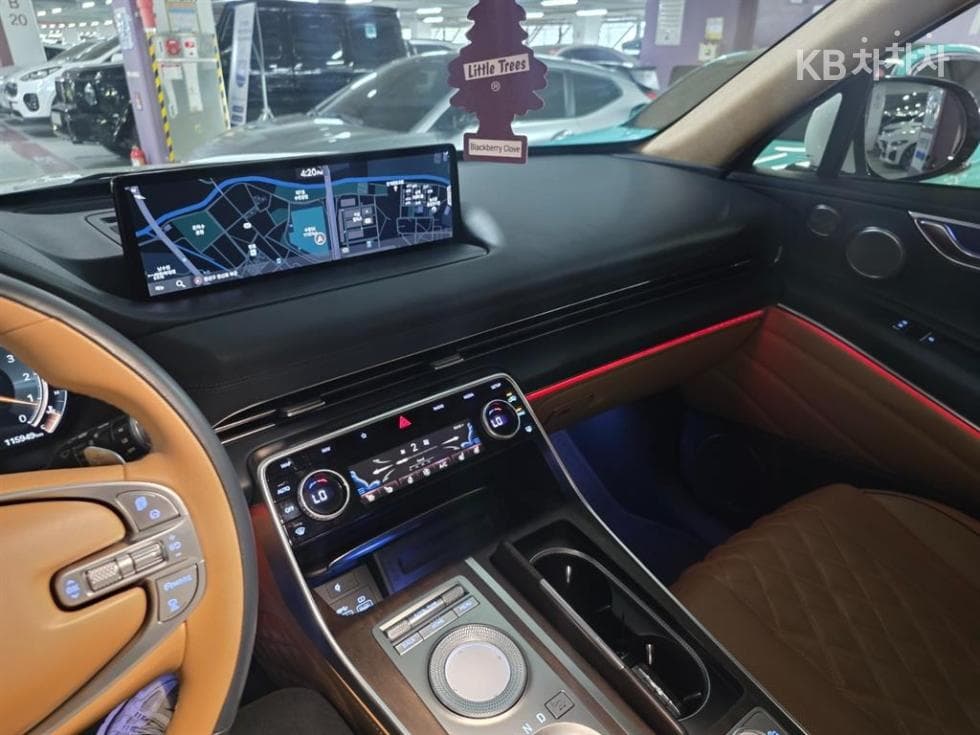 Genesis GV802.5 Turbo Gasoline AWD - 13