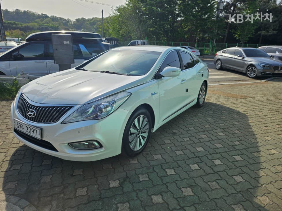 Хюндай Grandeur (Azera) ХибридPremium - 3