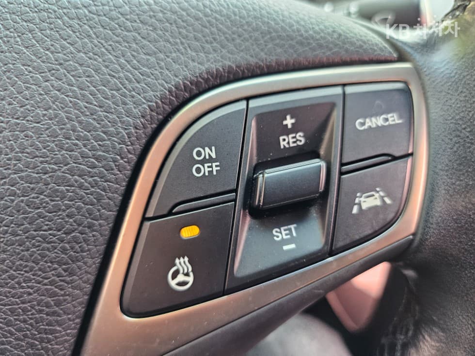 Хюндай Grandeur (Azera) ХибридPremium - 20