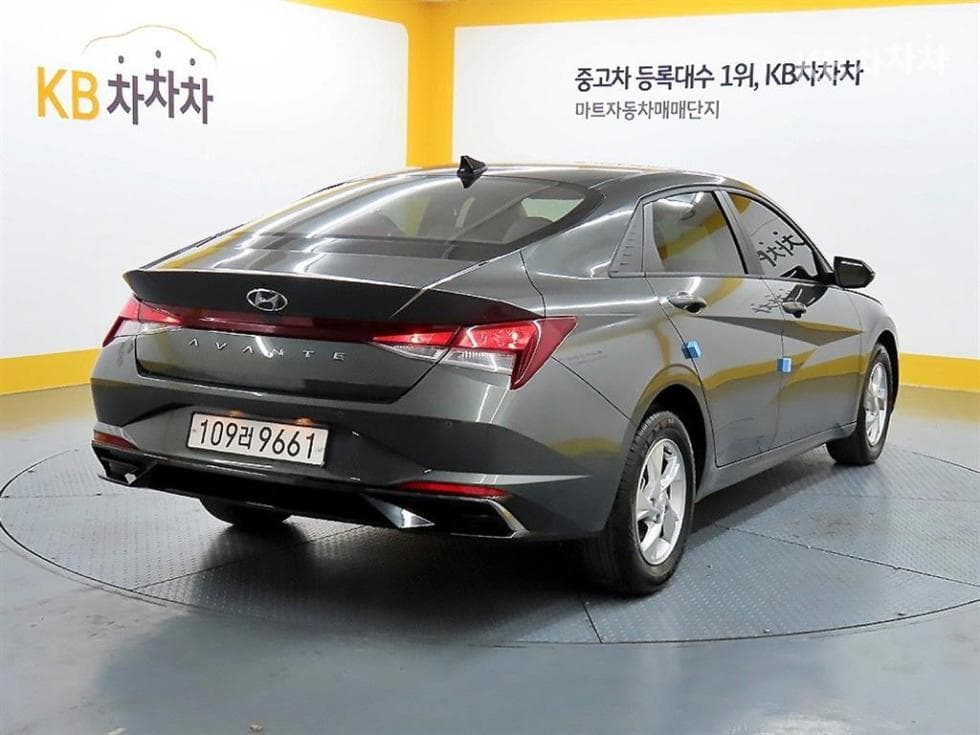 Hyundai All New Avante (Elantra)(CN7)1.6 Gasoline Modern - 4