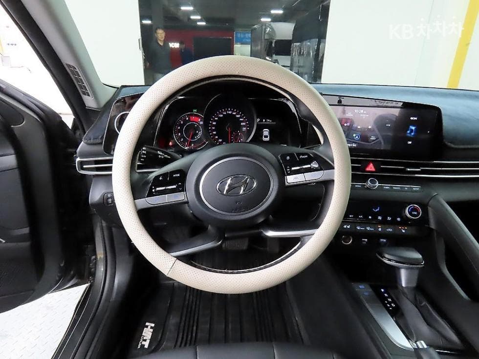 Hyundai All New Avante (Elantra)(CN7)1.6 Gasoline Modern - 9