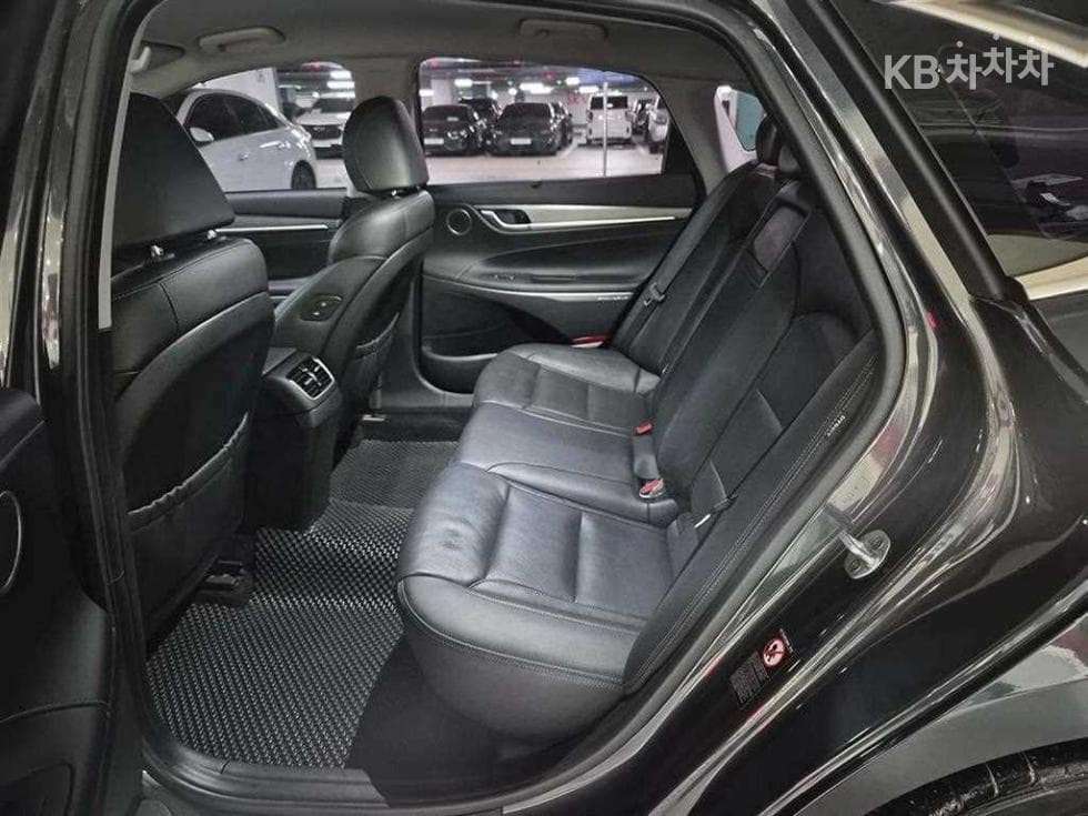 Hyundai Grandeur (Azera)IG2.4 Exclusive Special (special feature/edition) - 7