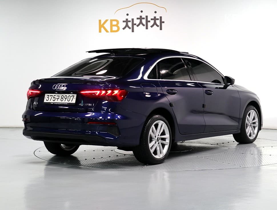 Ауди A3 (8Y)40 TFSI Стандартен - 3