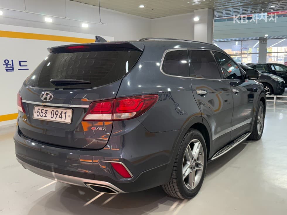 Hyundai The New (facelift) 맥스CruzeDiesel(e-VGT)R2.2 2WD Exclusive Special (special feature/edition) 7-seater (Limousine) - 4