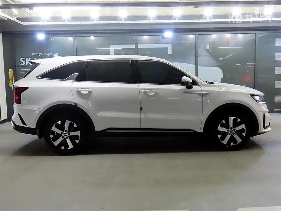 Kia Sorento 4th generation2.2 Diesel 2WD Trendy - 3