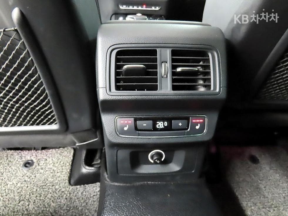 Audi The New Q5(FY)50 Turbo Diesel Injection Quattro Premium - 12