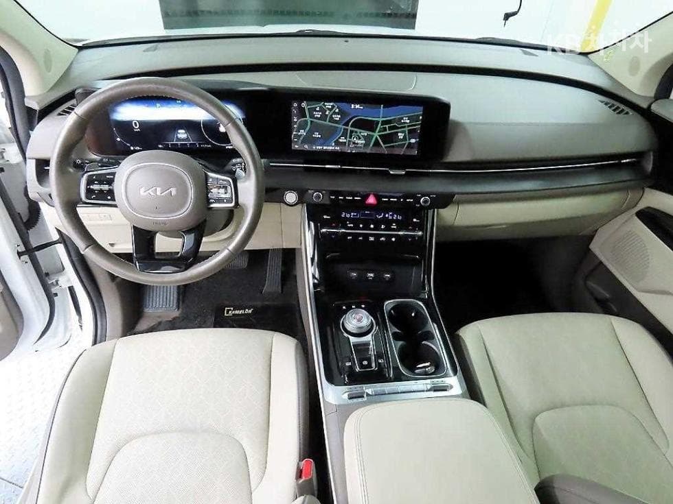 Kia Carnival 4th generationD2.2 9-seater Noblesse - 7