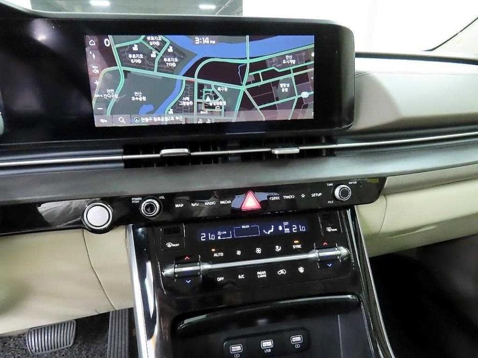 Kia Carnival 4th generationD2.2 9-seater Noblesse - 13