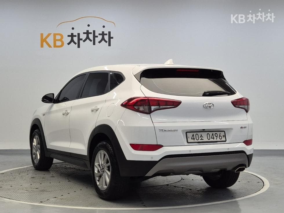 Hyundai All New TucsonDiesel(e-VGT UⅡ)1.7 2WD Style - 2