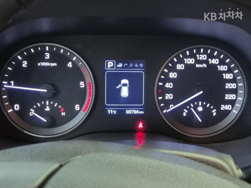 Hyundai All New TucsonDiesel(e-VGT UⅡ)1.7 2WD Style - 6