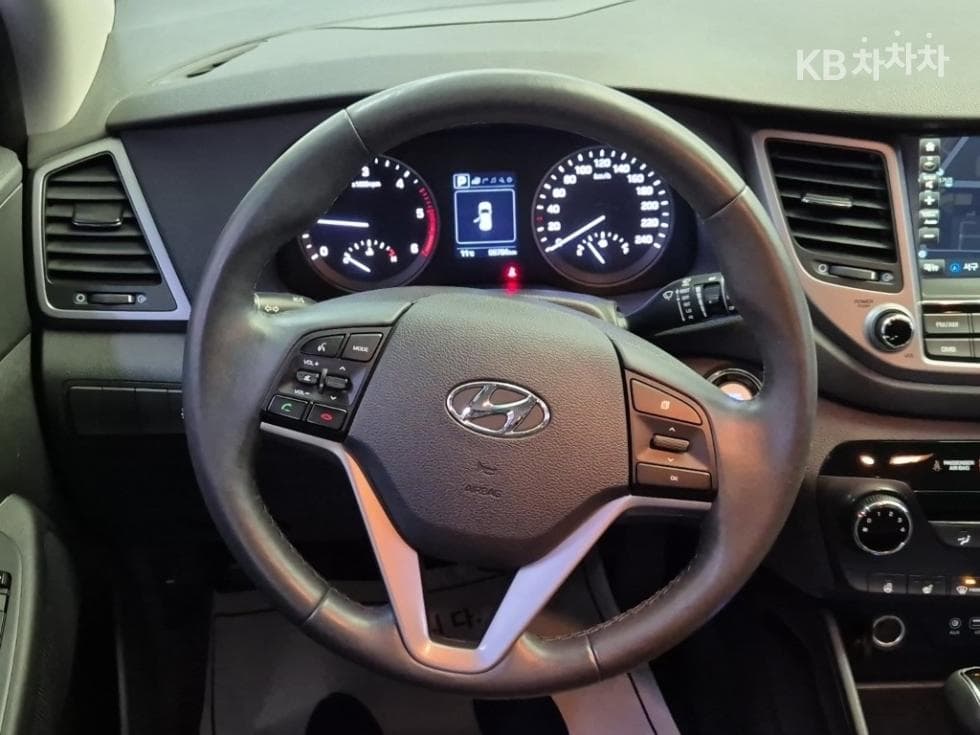 Hyundai All New TucsonDiesel(e-VGT UⅡ)1.7 2WD Style - 9