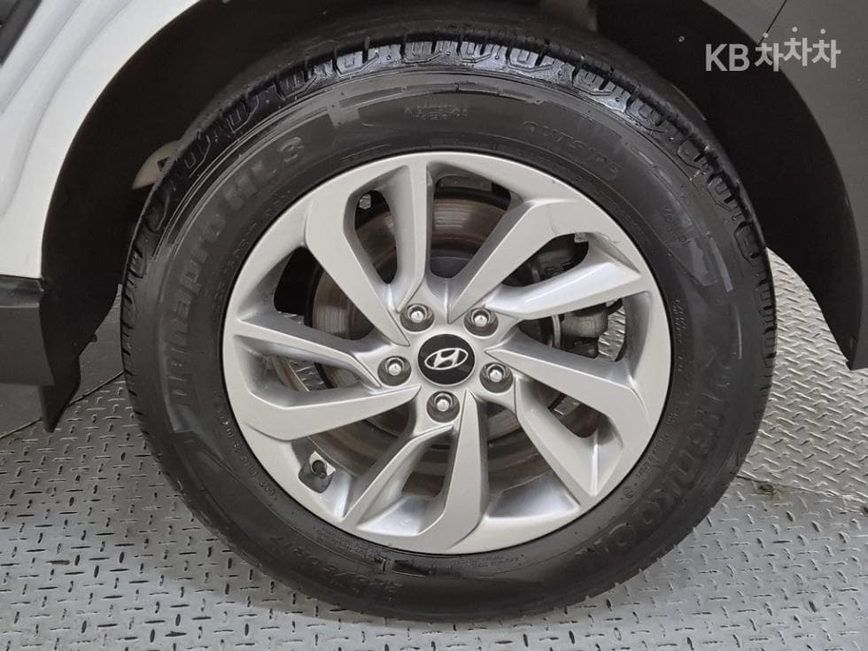 Hyundai All New TucsonDiesel(e-VGT UⅡ)1.7 2WD Style - 20