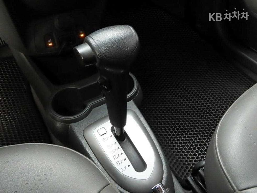 GM Korea Chevrolet SparkLT Standard - 11