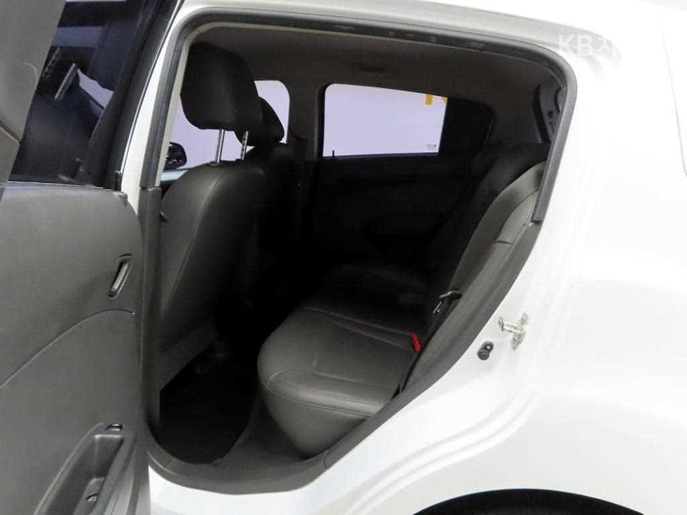 GM Korea Chevrolet SparkLT Standard - 13