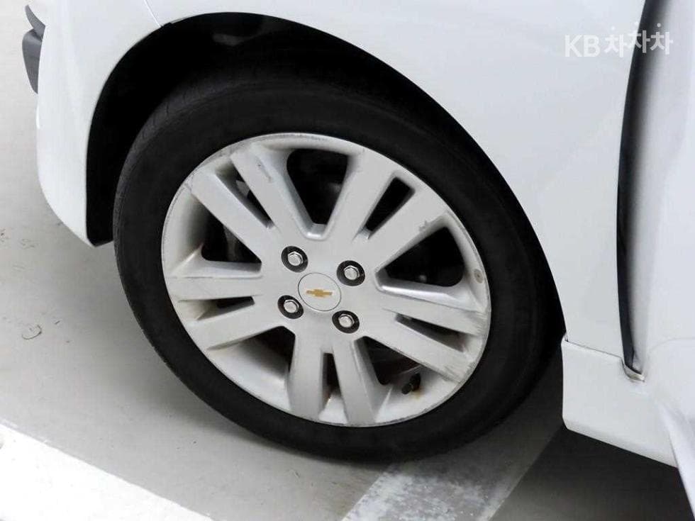 GM Korea Chevrolet SparkLT Standard - 19