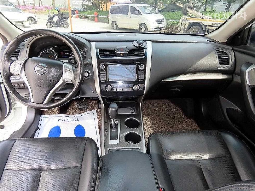 Nissan 알티마2.5 - 7