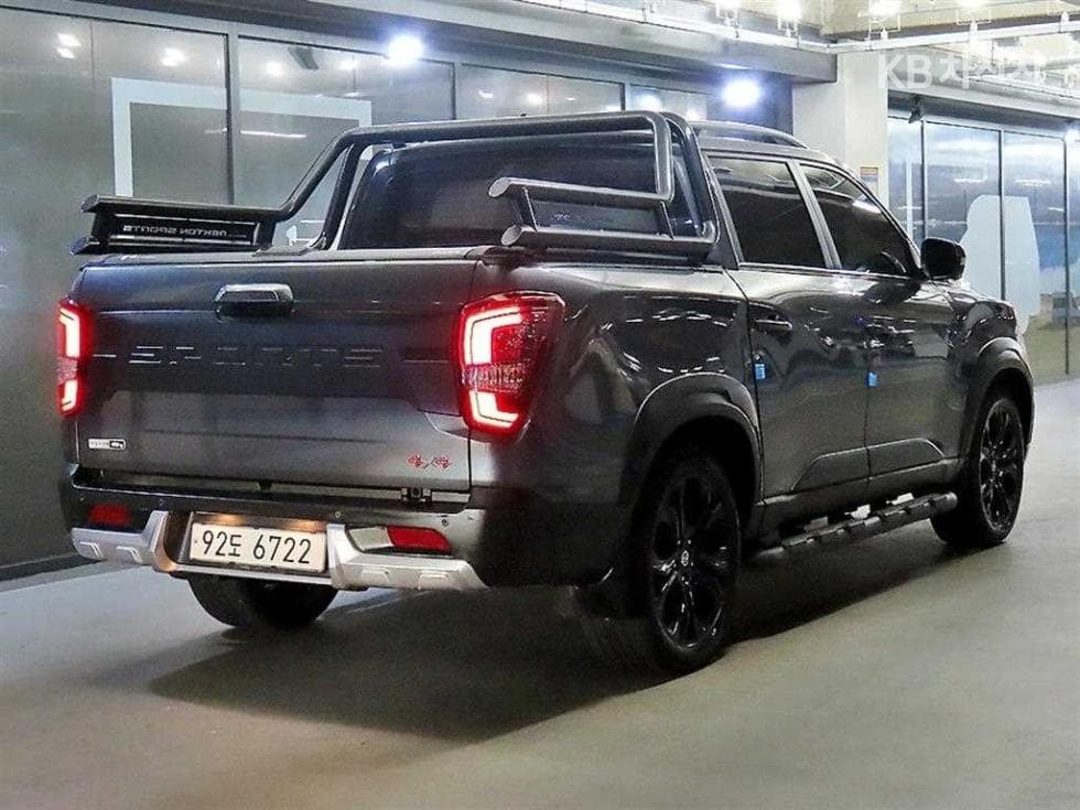 КейДжи Мобилити The New (фейслифт) Rexton 스포츠2.2 4x4 Noblesse - 4