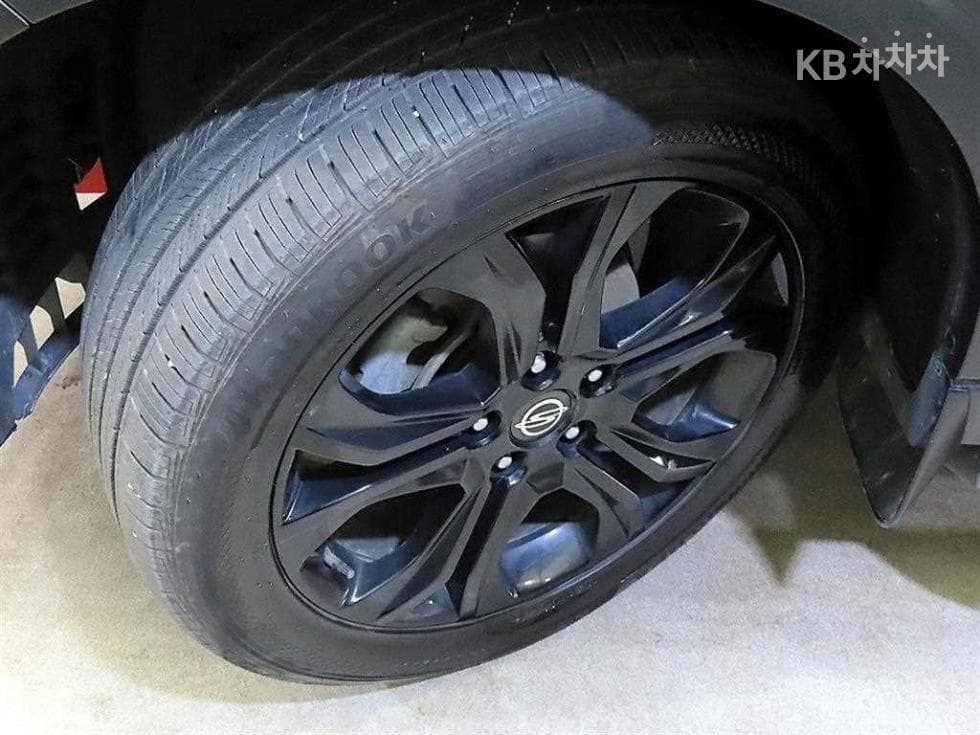 КейДжи Мобилити The New (фейслифт) Rexton 스포츠2.2 4x4 Noblesse - 20